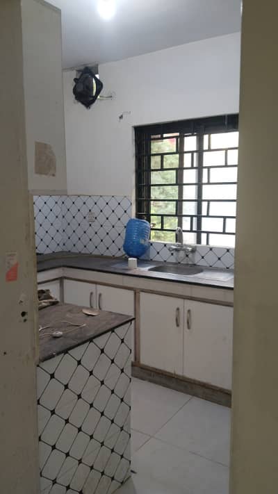 3 BED APARTMENT PHA G 11/3 FOR RENT