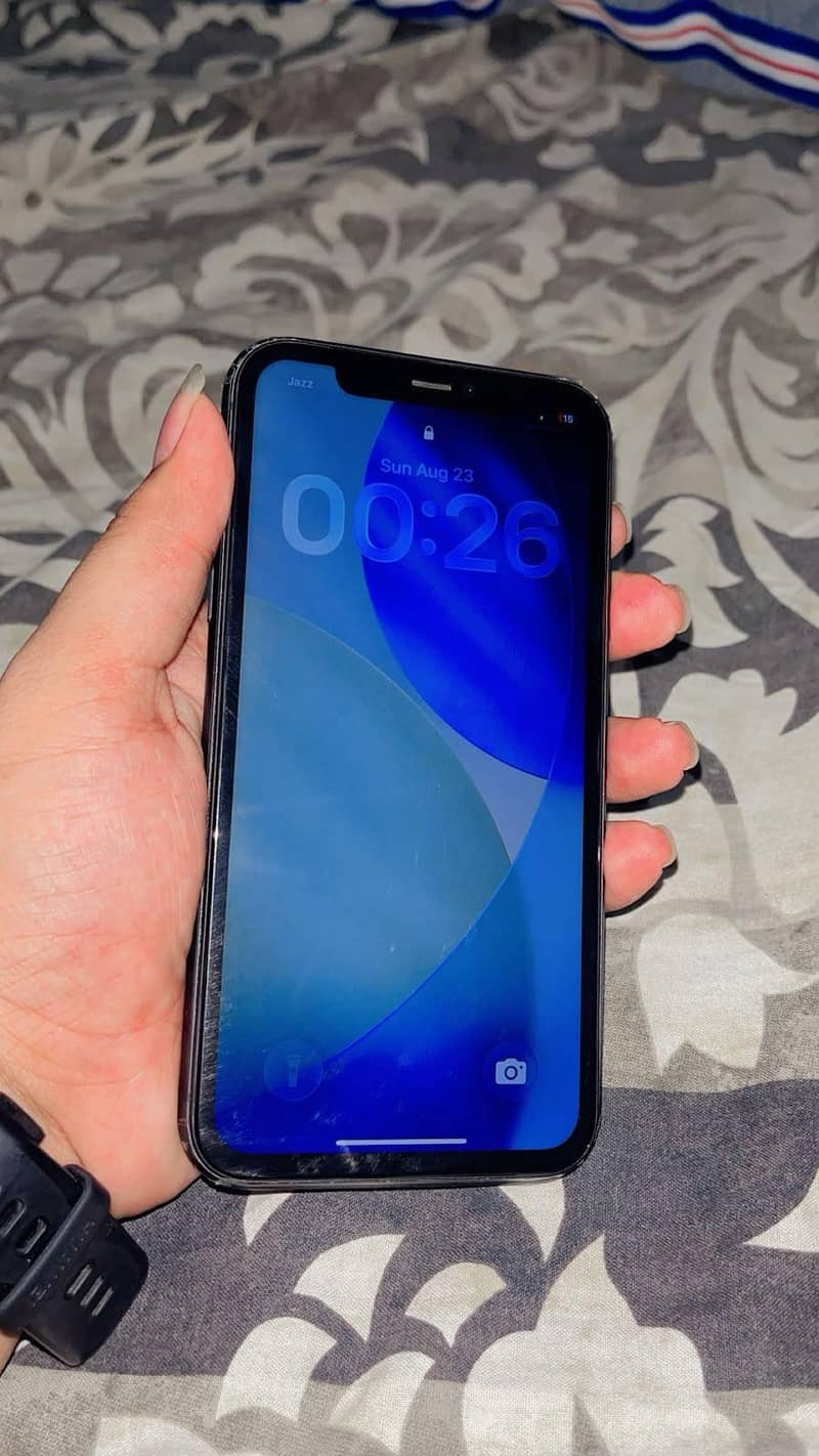 Apple iPhone 11 2