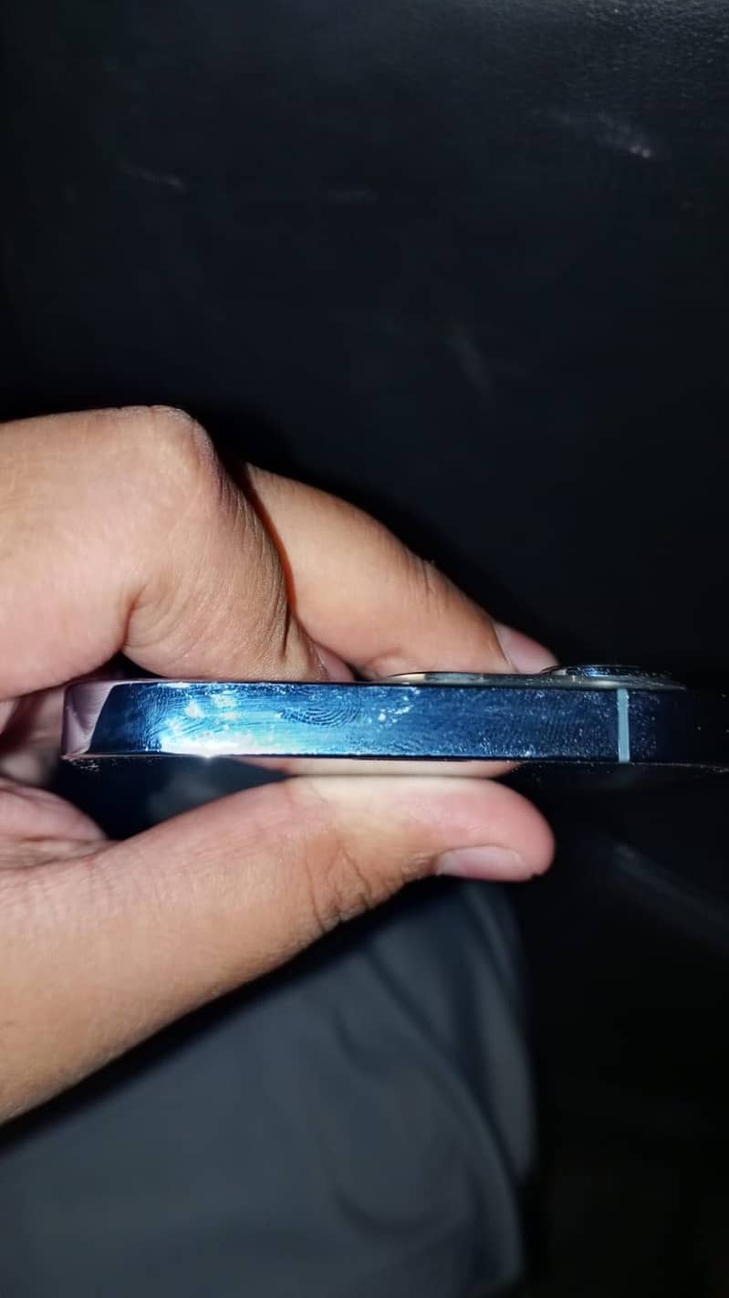 Apple iPhone 13 Pro 3