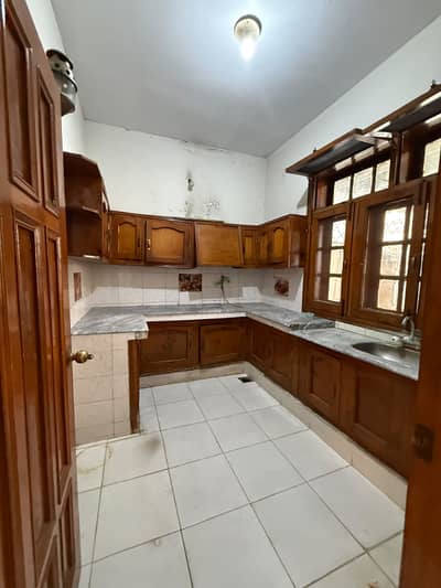 10 marla upper portion for rent hayat abad phase 3 l1