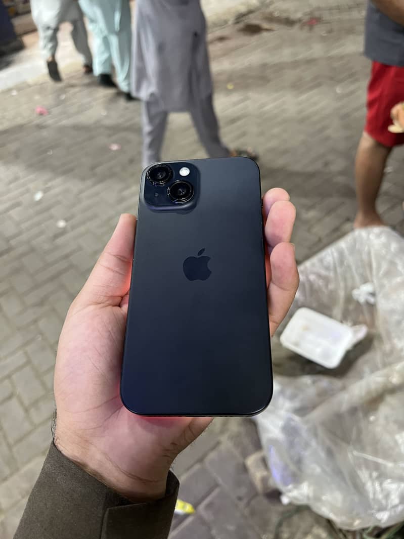 Apple iPhone 15 1