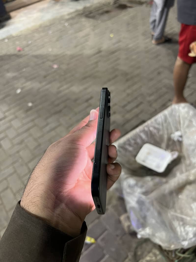 Apple iPhone 15 2