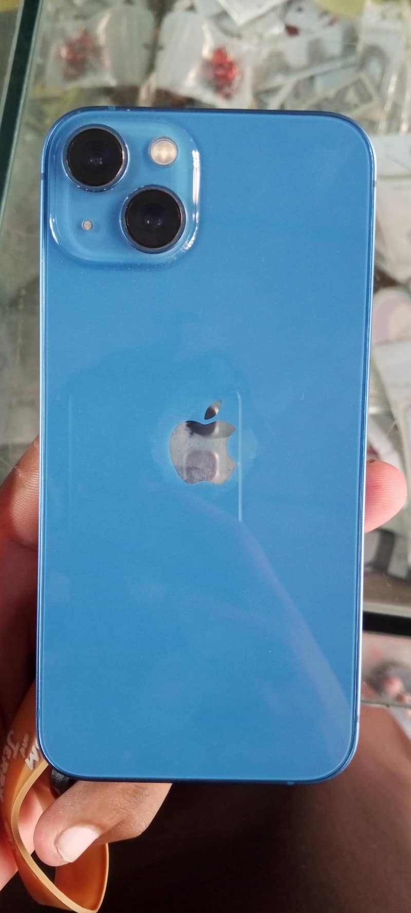 Apple iPhone 13 0
