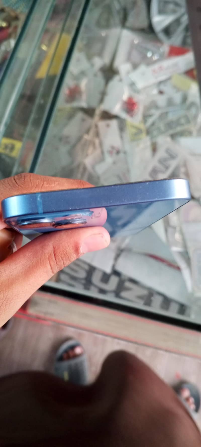 Apple iPhone 13 3