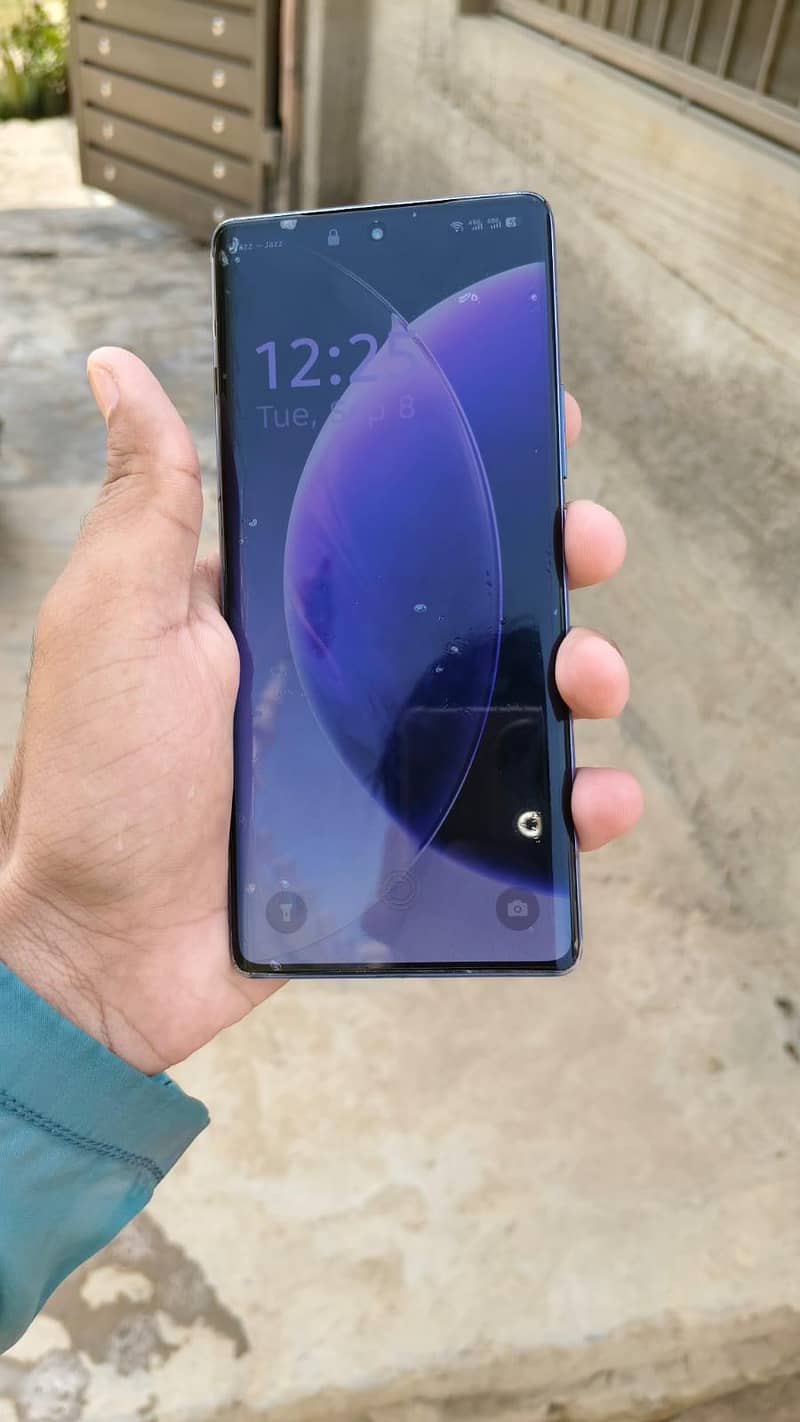 Tecno CAMON 30S 4