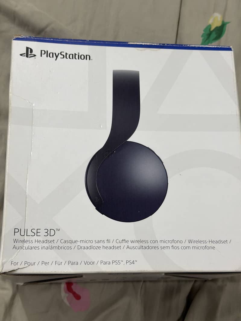 Playstation PULSE 3D wireless headset 1