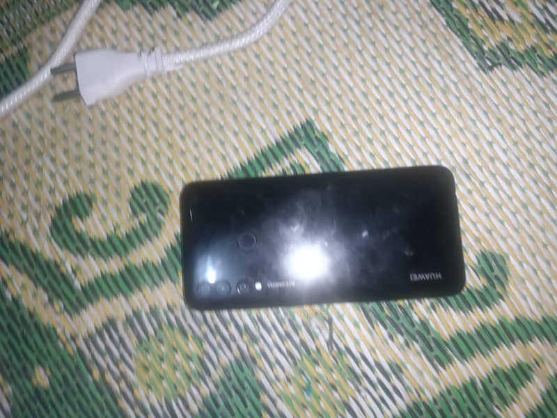 Huawei P Smart Plus 1