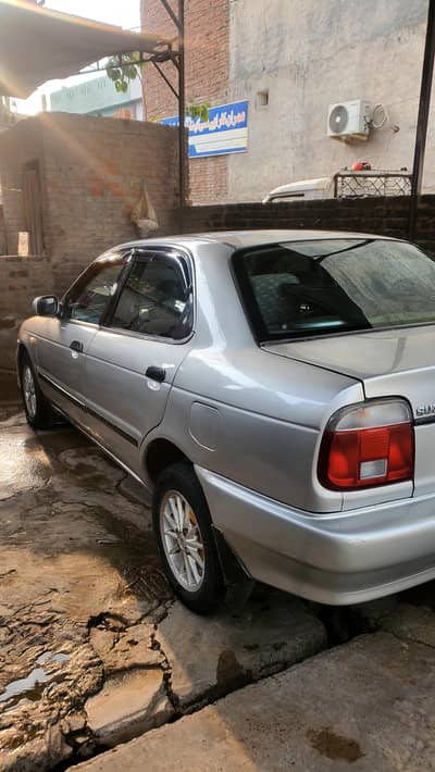 Suzuki Baleno 2003