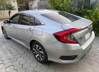 Honda Civic Oriel 2017