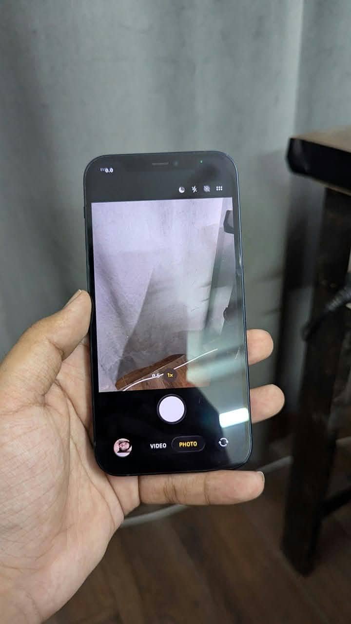 Apple iPhone 12 7