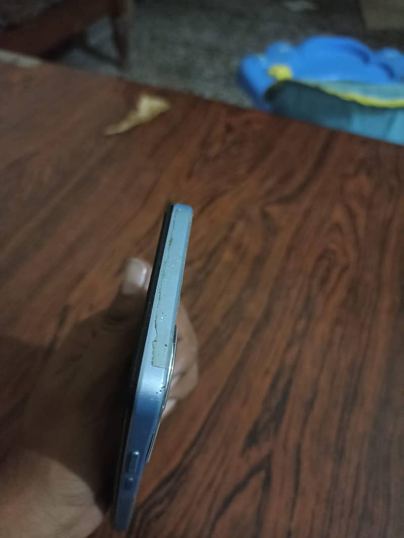 OPPO A60 6