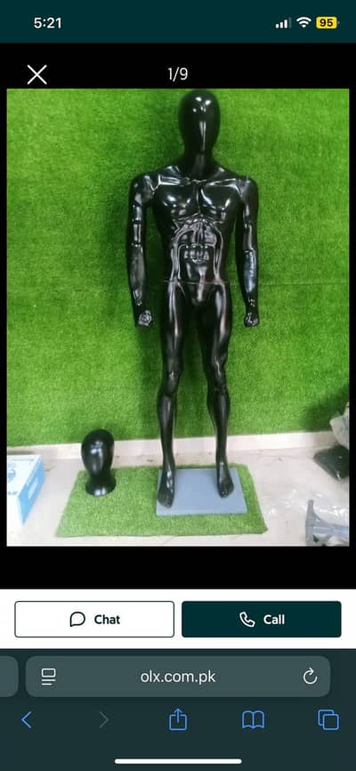 Dummies and Mannequins.