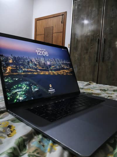 Macbook Pro