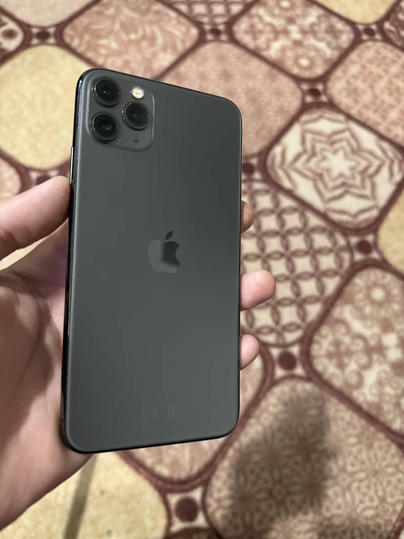 Apple iPhone 11 Pro Max 0