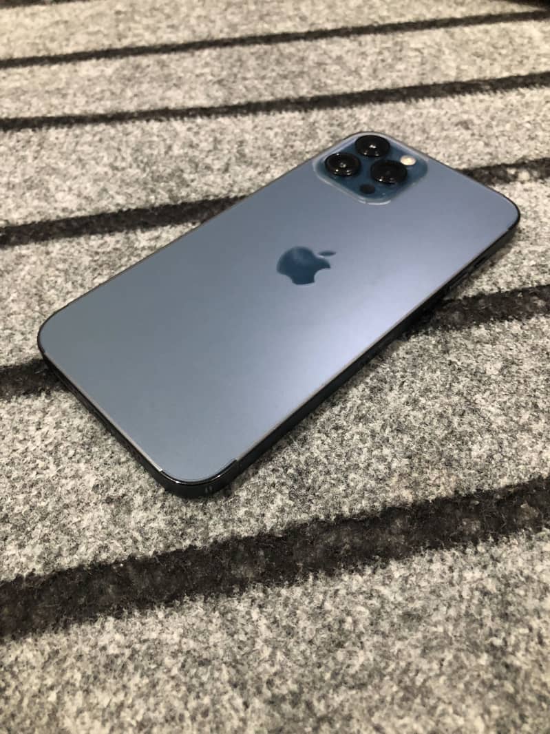 Apple iPhone 12 Pro Max 0