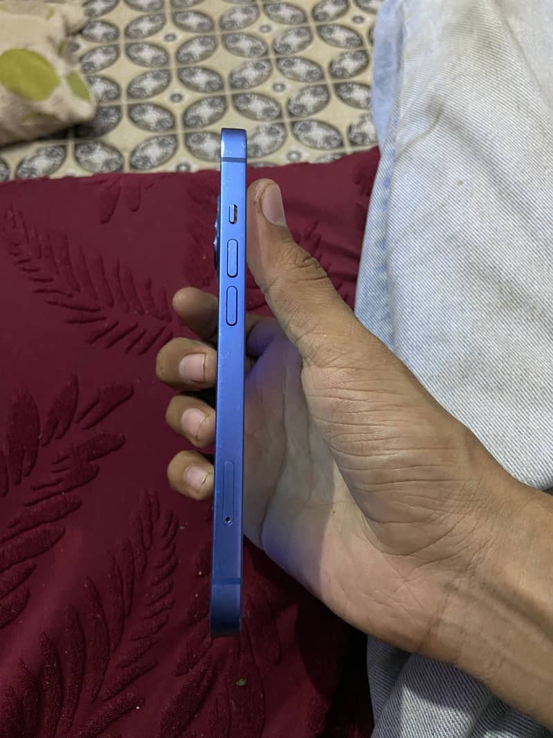 Apple iPhone 13 mini 5