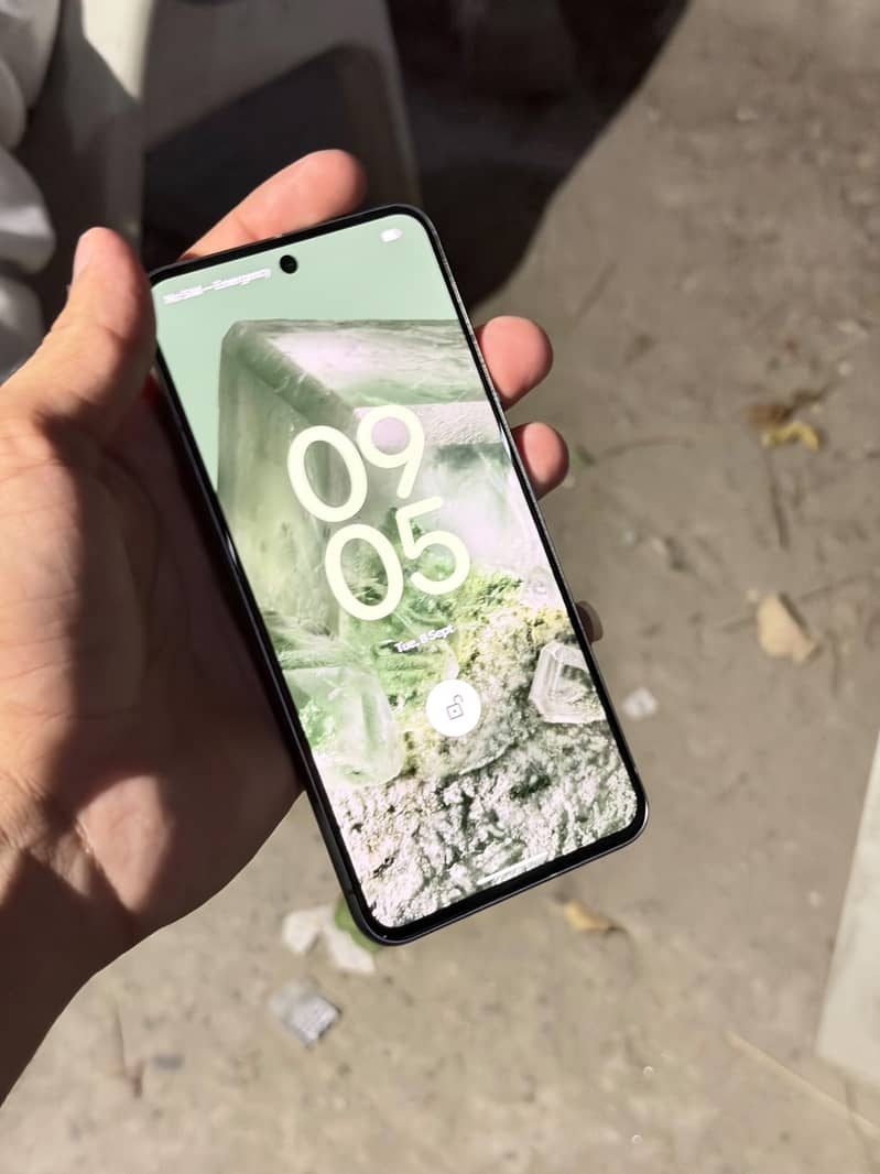 Google Pixel 8 0