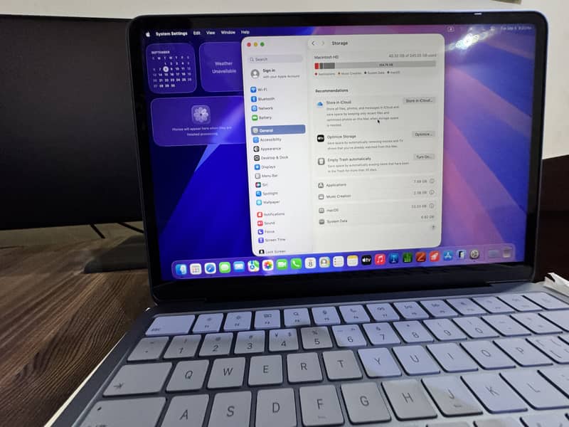 MacBook Neo 1