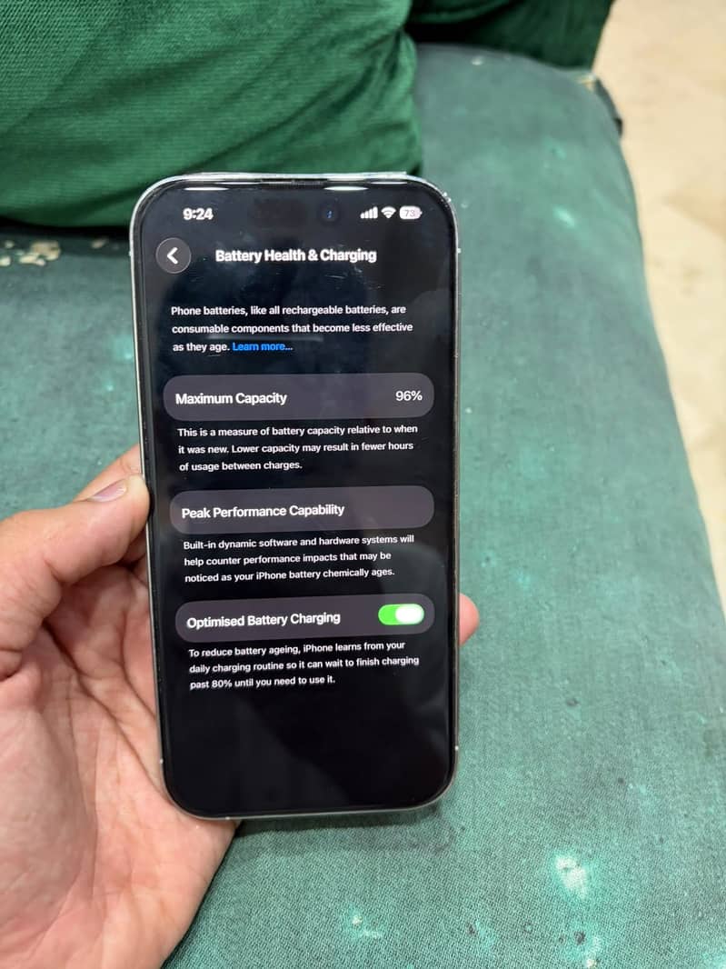Apple iPhone 14 Pro 2