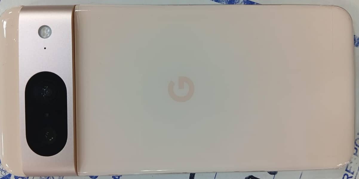 Google Pixel 8 1
