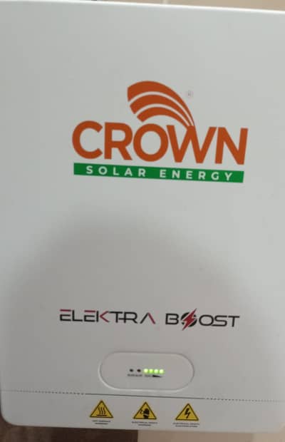 Crown Lithium Battery 24/100ah only 2 moths used with 10 year warrran