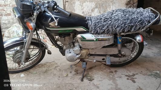 Honda CG 125 special addition 22 model all ok Hyderabad no