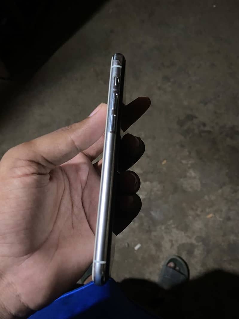 Apple iPhone 11 Pro 5