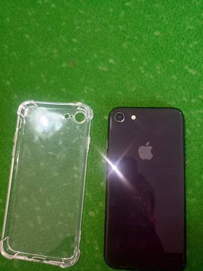 Apple iPhone 8
