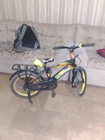 kids Bicycle for sale. Good condition. 18 inch.