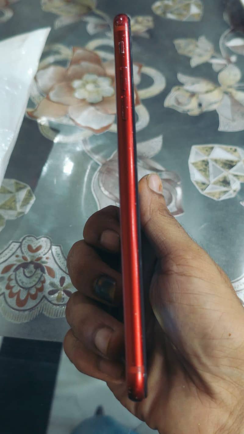 Apple iPhone 7 Plus 3