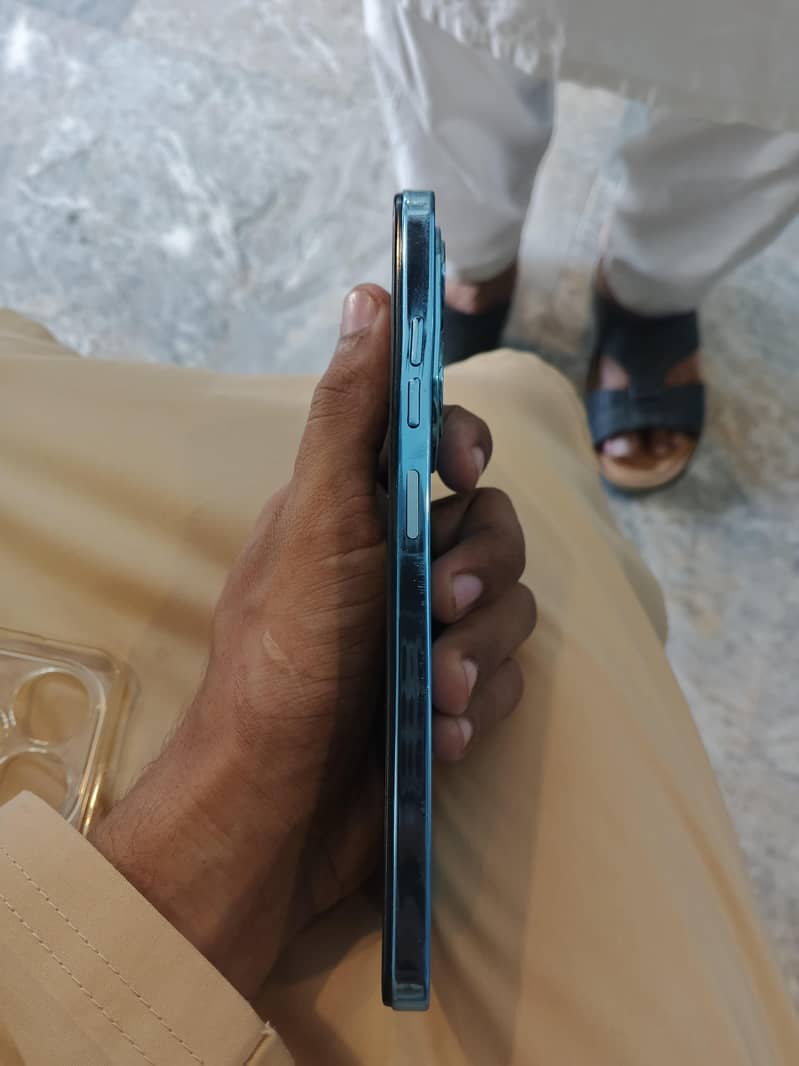 Tecno Spark 20 2