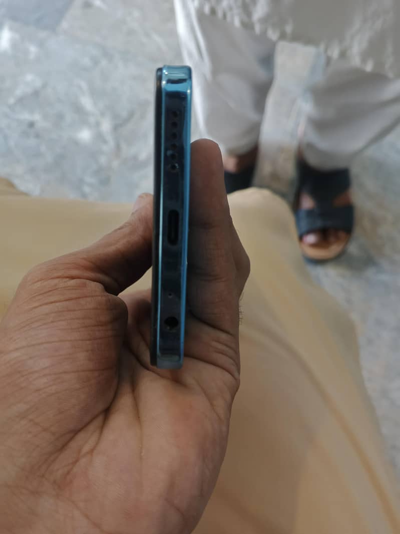 Tecno Spark 20 5