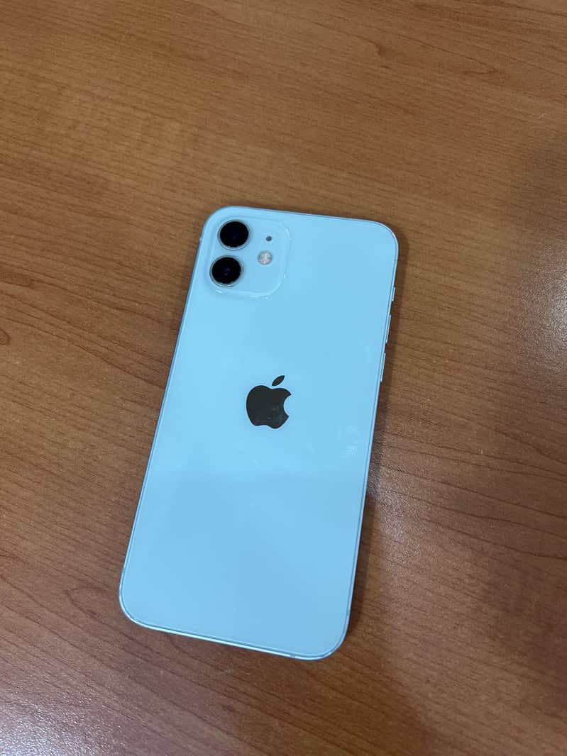 Apple iPhone 12 1