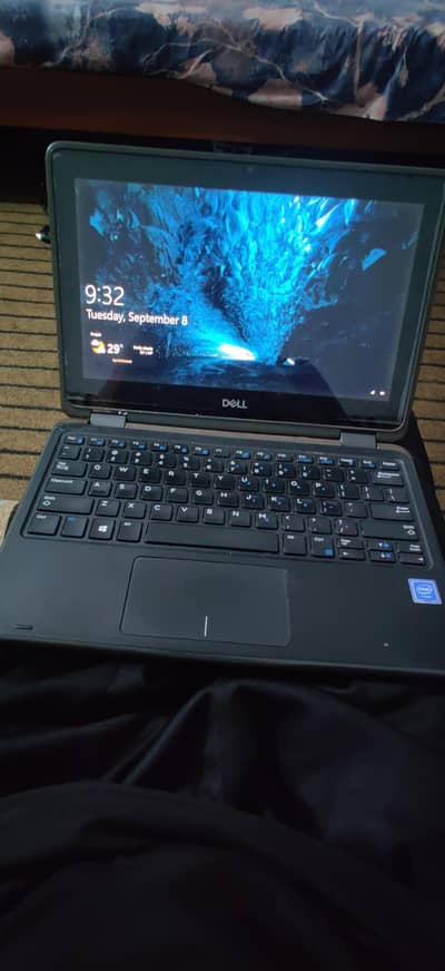 Dell Latitude 3190 (360) 2 in 1