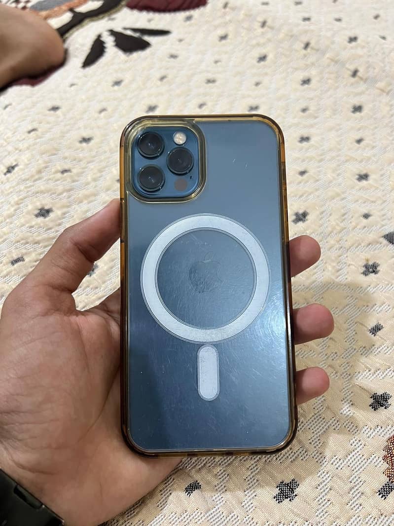 Apple iPhone 12 Pro 1