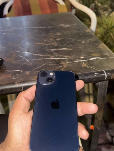 Apple iPhone 13 jv