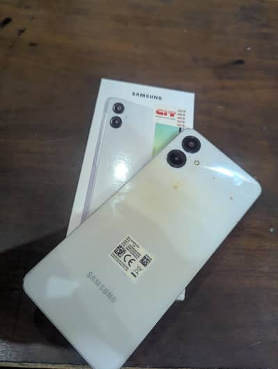 Samsung Mobile A06