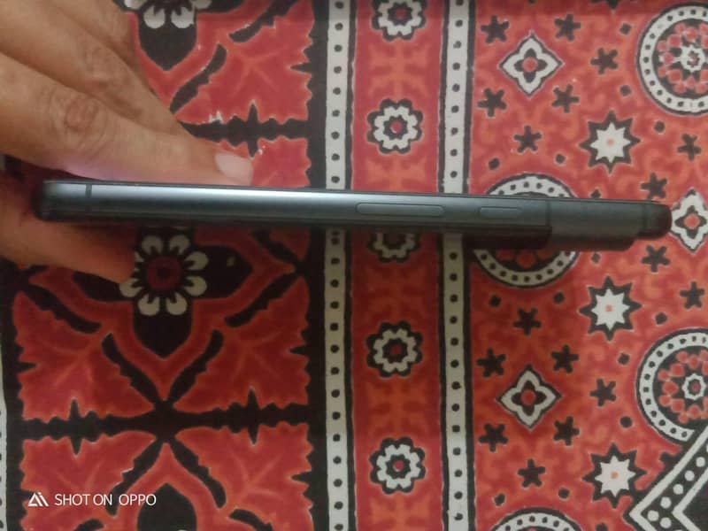 Google Pixel 8 3