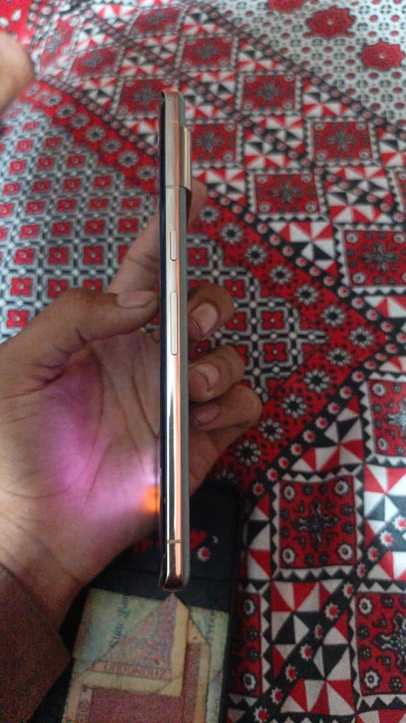 Google Pixel 7 Pro 4