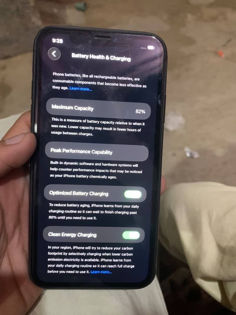 Apple iPhone 11 7