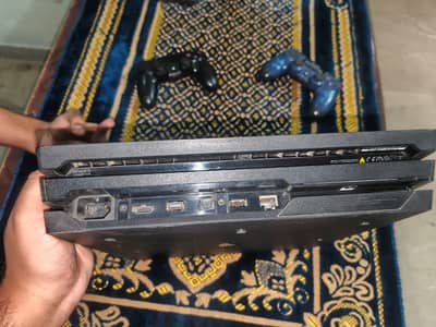 PS4 PRO /JAILBREAK/1TB/3 CONTROLERS