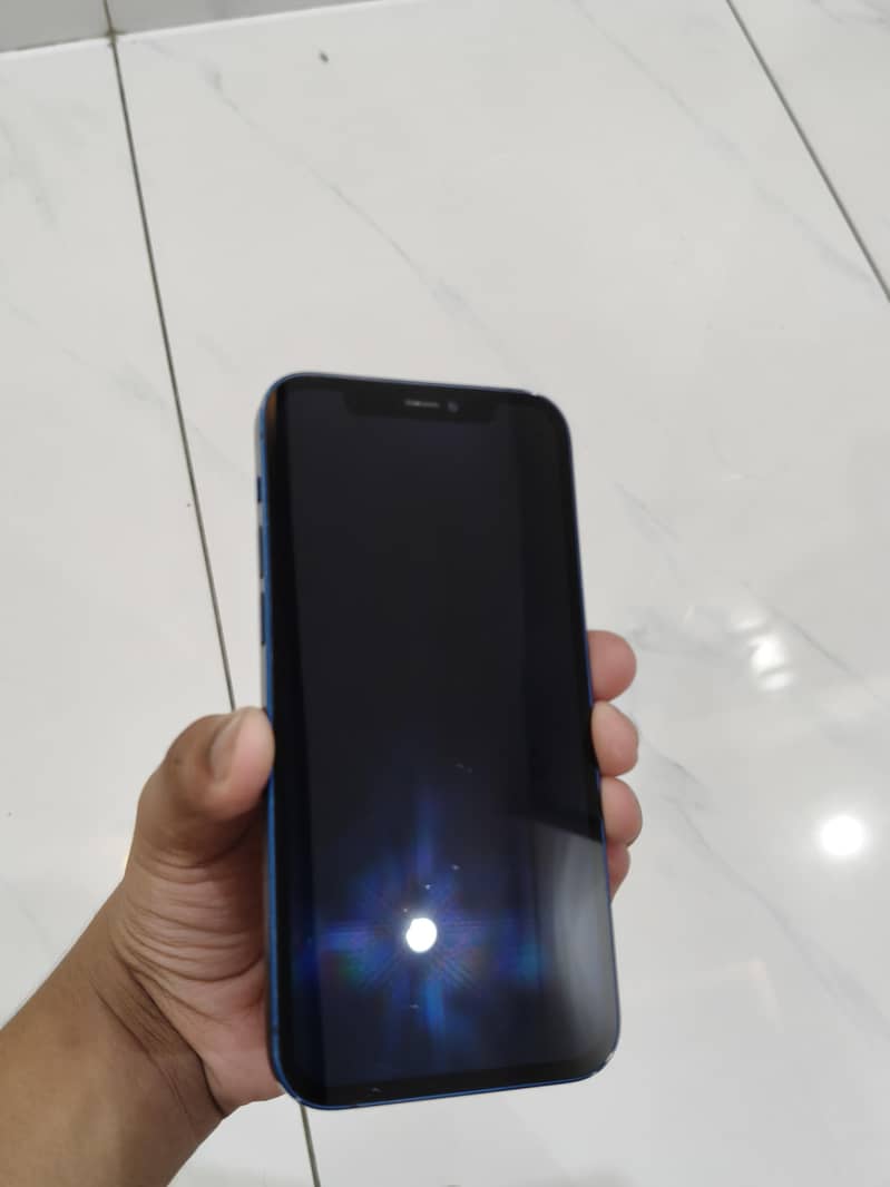 Apple iPhone 12 0