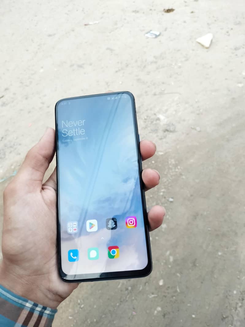 One Plus 7 Pro 8/256 0