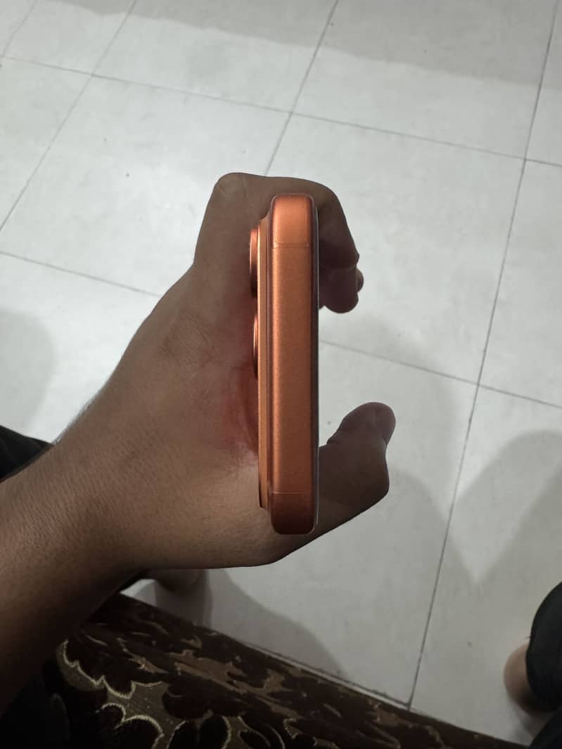 Apple iPhone 17 Pro 4