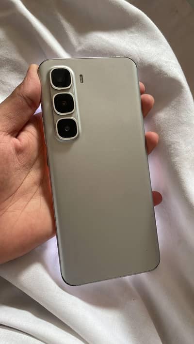 Infinix hot 60pro plus Jhangl