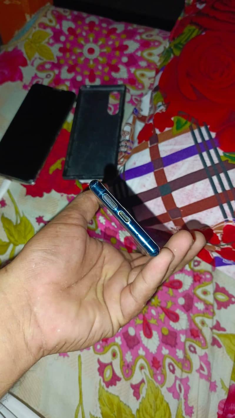 Sony 5 4