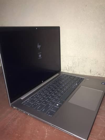 HP FIREFLY ULTRA 7 Processor 32GB RAM 1 TB SSD