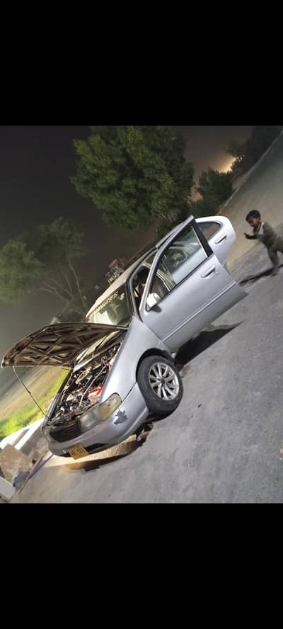 Nissan Sunny 1996