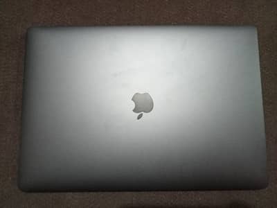 MacBook Pro i 7