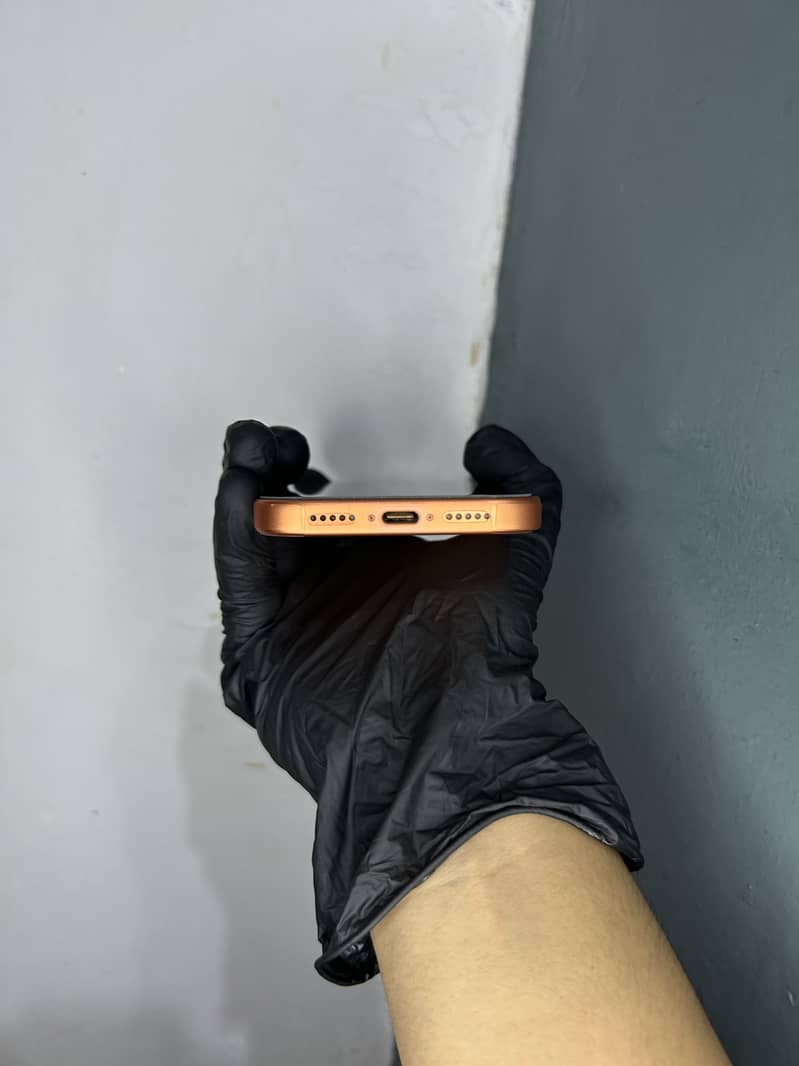 Apple iPhone 17 Pro 8